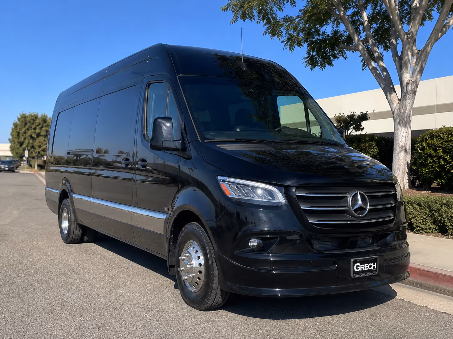 find transportation for your next convention or trade show 3