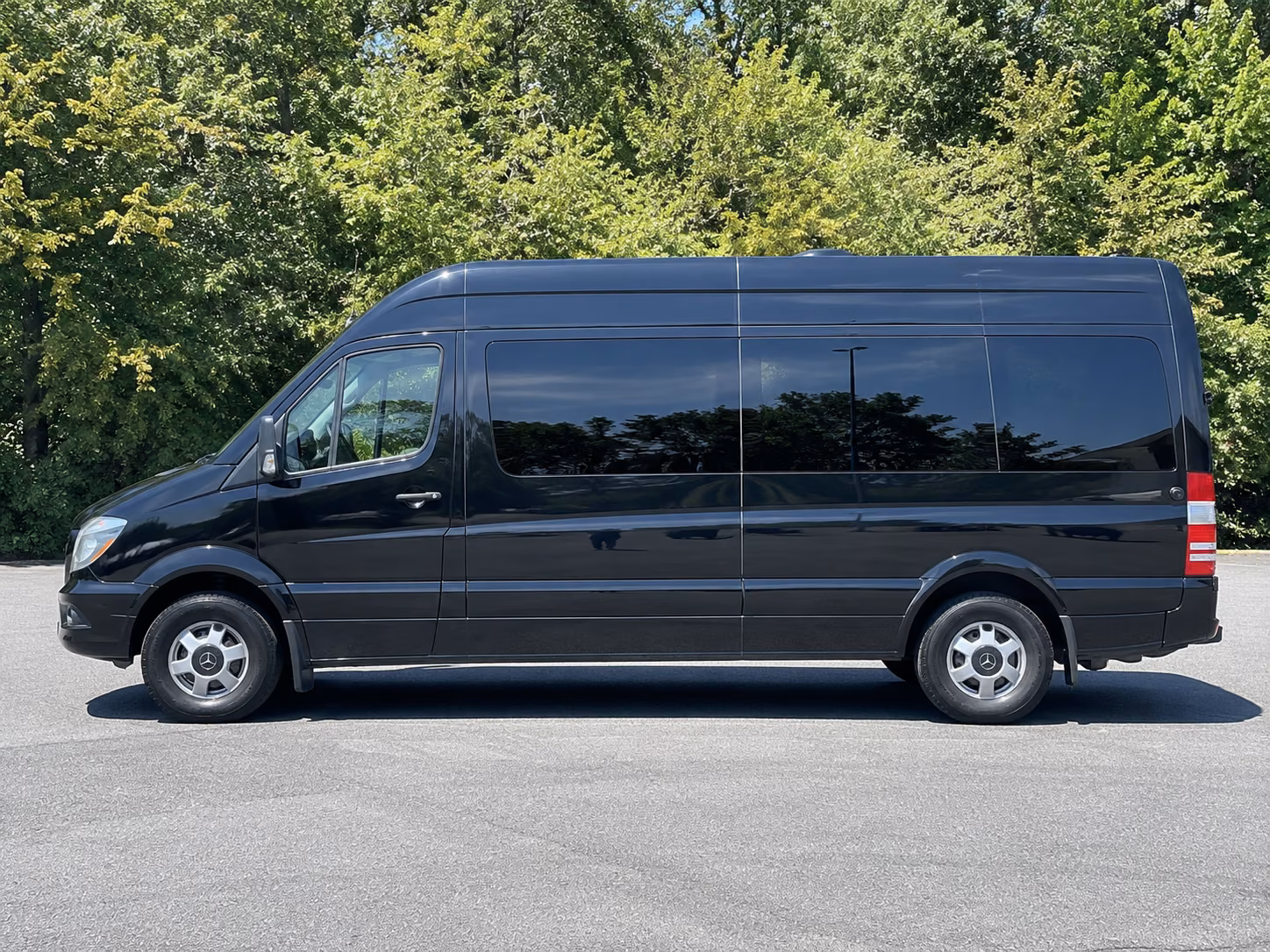 find transportation for your next wine tour 4