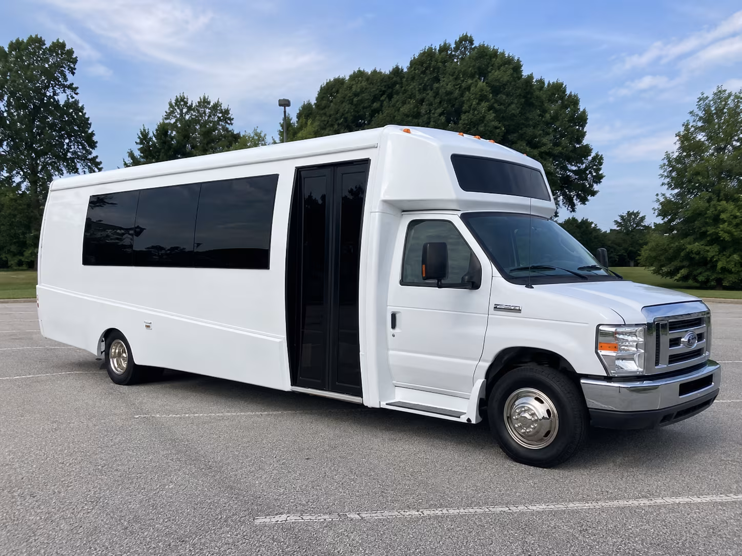miami 18 passenger party bus