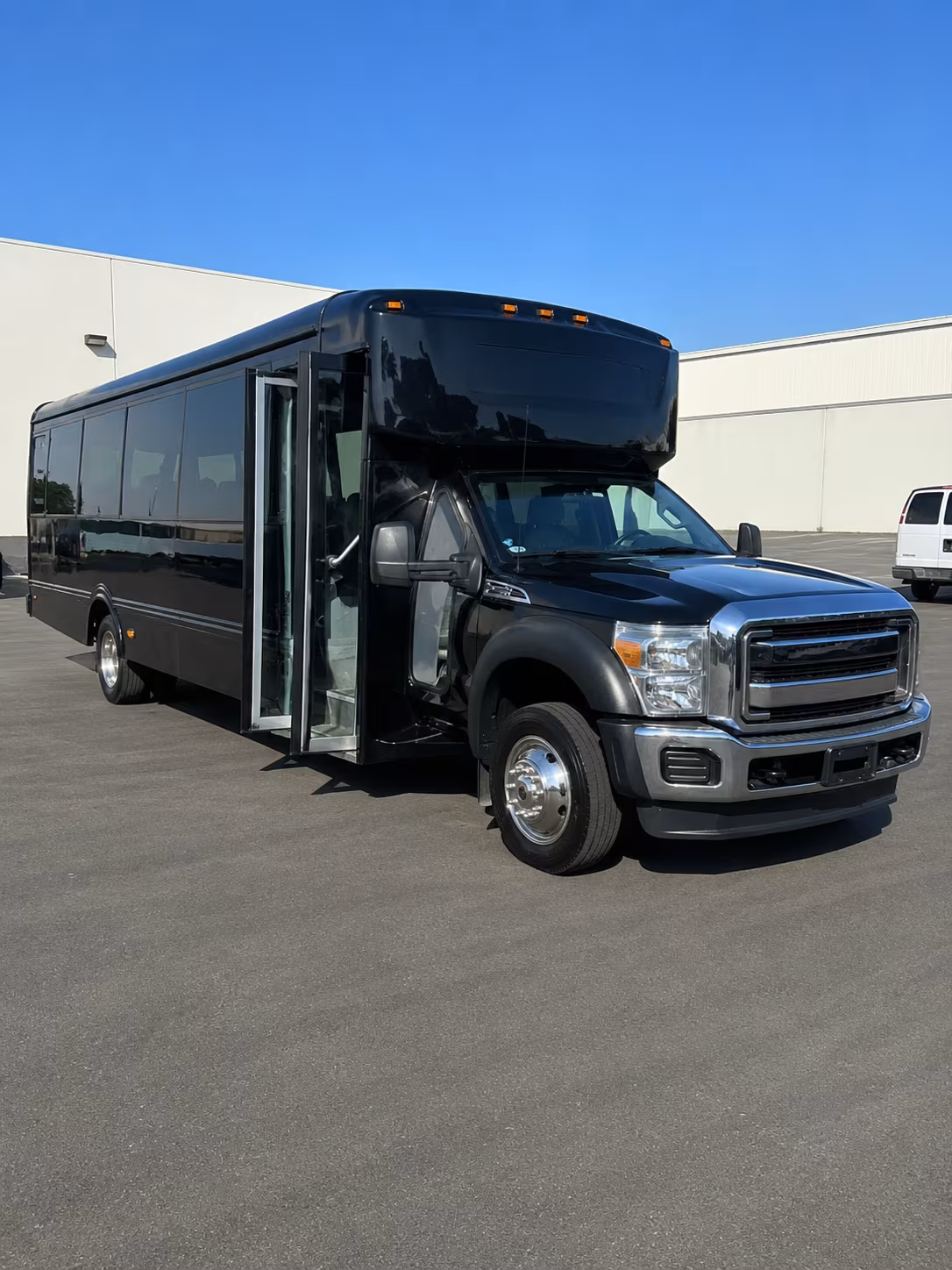 miami wynwood arts district party bus rental